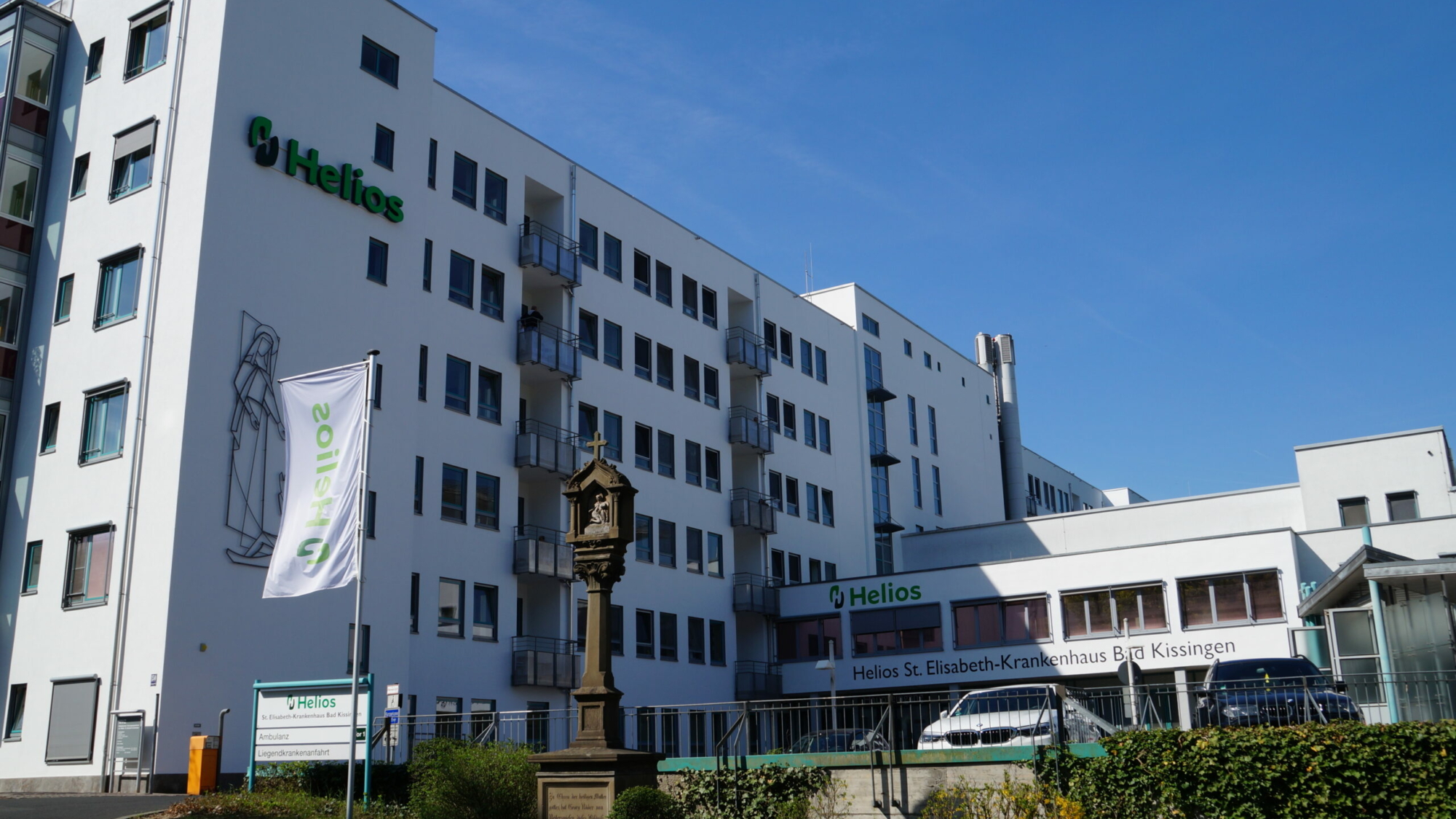 Helios-St.-Elisabeth-Krankenhaus-Außenansicht-1